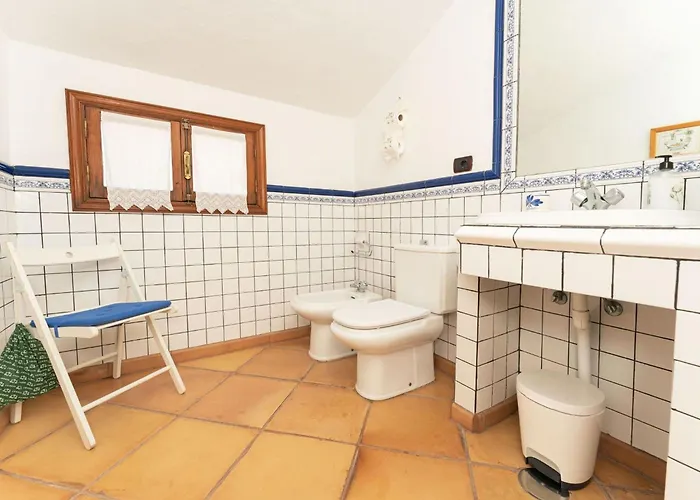 Semesterbostad Casa Azul Mit Garten- Grill Und Terrasse By Interhome
