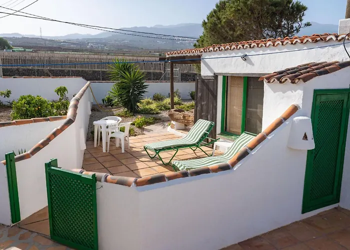 Semesterbostad Casa Azul Mit Garten- Grill Und Terrasse By Interhome